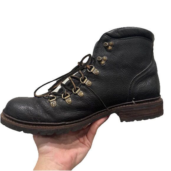 Men\'s Black Leather Lace-Up Hiking Boot